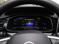 2023款 300TSI DSG超越版 