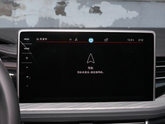 2023款 300TSI DSG超越版 