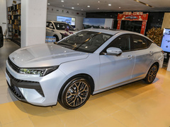 2023款 1.5T 自动尊贵型