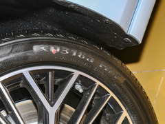 2023款 1.5T 自动尊贵型