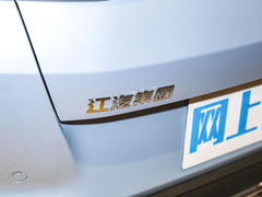 2023款 1.5T 自动尊贵型
