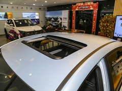2023款 1.5T 自动尊贵型