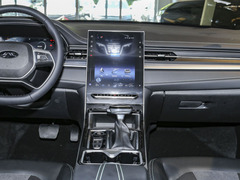 2023款 1.5T 自動尊貴型