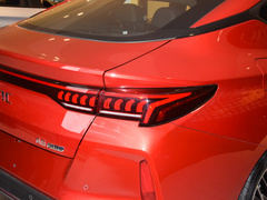2023款 1.5T 自动尊贵型