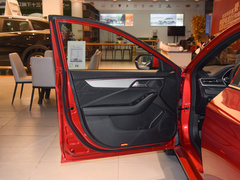 2023款 1.5T 自动尊贵型