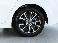 2023款 智能电混双擎 1.8L 豪华版