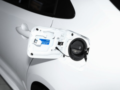 2023款 智能电混双擎 1.8L 豪华版