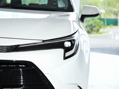 2023款 智能电混双擎 1.8L 豪华版