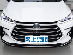 2023款 DM-i 冠军版 112KM 尊享型