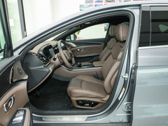 2023款 EV 冠军版 715KM前驱旗舰型