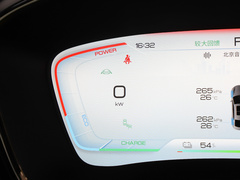 2023款 EV 冠军版 610KM四驱旗舰型