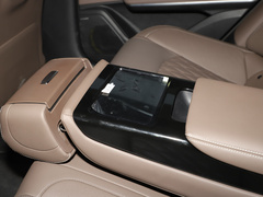 2023款 EV 冠军版 610KM四驱旗舰型