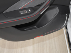 2023款 2.0T 致臻版