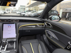 2023款 2.0T 致臻版