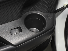 2023款 2.0L 舒适版