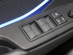 2023款 2.0L 领先版