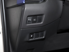 2023款 2.0L 领先版