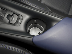 2023款 2.0L 领先版