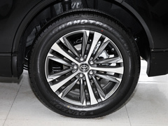 2023款 2.0L CVT两驱豪华版
