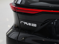 2023款 2.0L CVT两驱豪华版