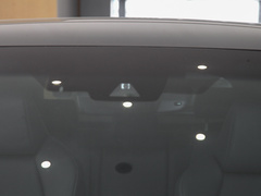 2023款 2.0L CVT两驱豪华版