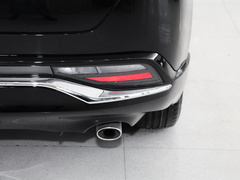2023款 2.0L CVT两驱豪华版