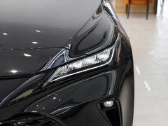 2023款 2.0L CVT两驱豪华版