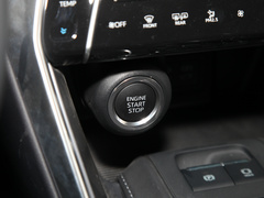 2023款 2.0L CVT两驱豪华版