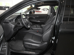 2023款 2.0L CVT两驱豪华版