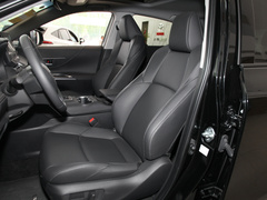 2023款 2.0L CVT两驱豪华版