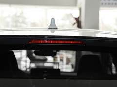 2023款 2.0L CVT两驱尊贵版