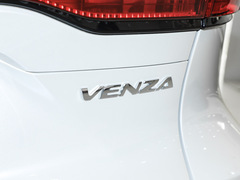 2023款 2.0L CVT两驱尊贵版
