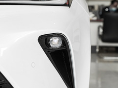 2023款 2.0L CVT两驱尊贵版