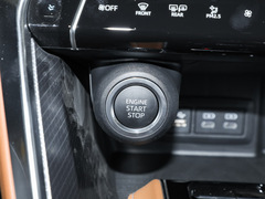 2023款 2.0L CVT两驱尊贵版