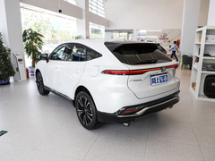 2023款 2.0L CVT两驱尊贵版