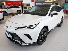 2023款 2.0L CVT两驱尊贵版