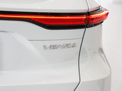 2023款 2.0L CVT两驱尊贵版