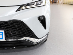 2023款 2.0L CVT两驱尊贵版