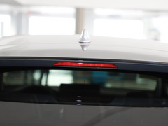 2023款 2.0L CVT两驱尊贵版