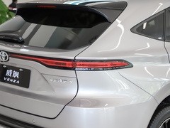 2023款 2.0L CVT两驱尊贵版