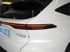 2023款 2.5L智能电混双擎 两驱豪华版
