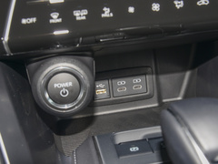 2023款 2.5L智能电混双擎 两驱豪华版