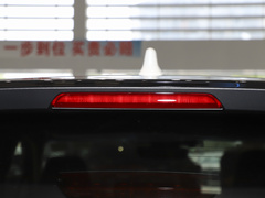 2023款 2.5L智能电混双擎 两驱尊贵版