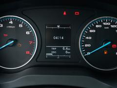 2023款 PLUS 1.8L 7座舒适版