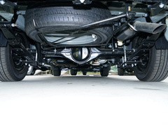 2023款 PLUS 1.8L 7座舒适版