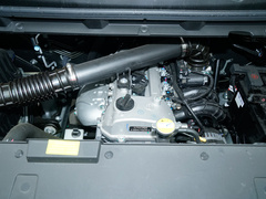 2023款 PLUS 1.8L 7座舒适版