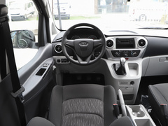 2023款 PLUS 1.8L 9座舒适版