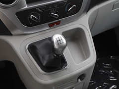 2023款 PLUS 1.8L 9座舒适版
