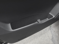 2023款 PLUS 1.8L 9座舒适版