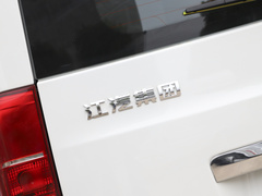 2023款 PLUS 1.8L 9座舒适版
